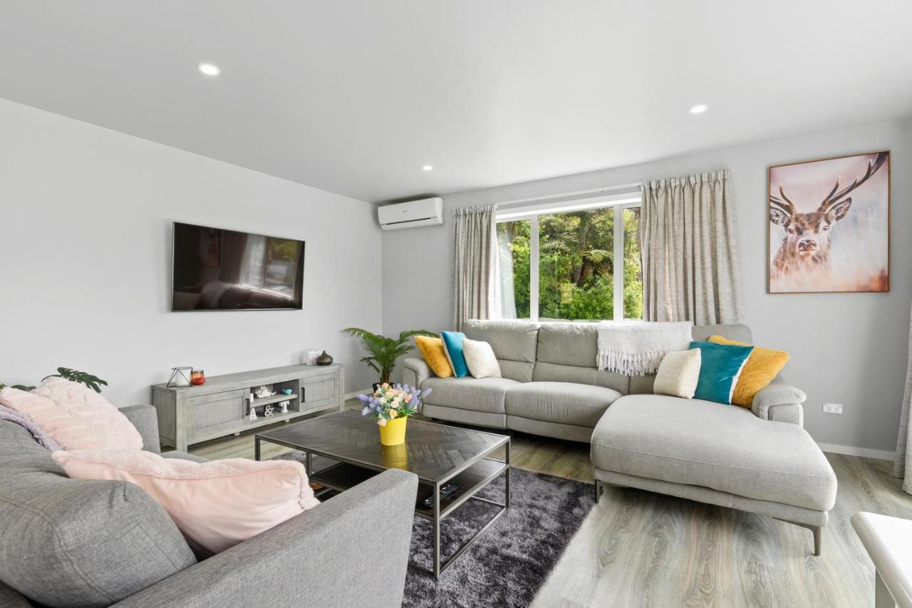 Mandeno Magic - Kerikeri Holiday Home ภายนอก รูปภาพ